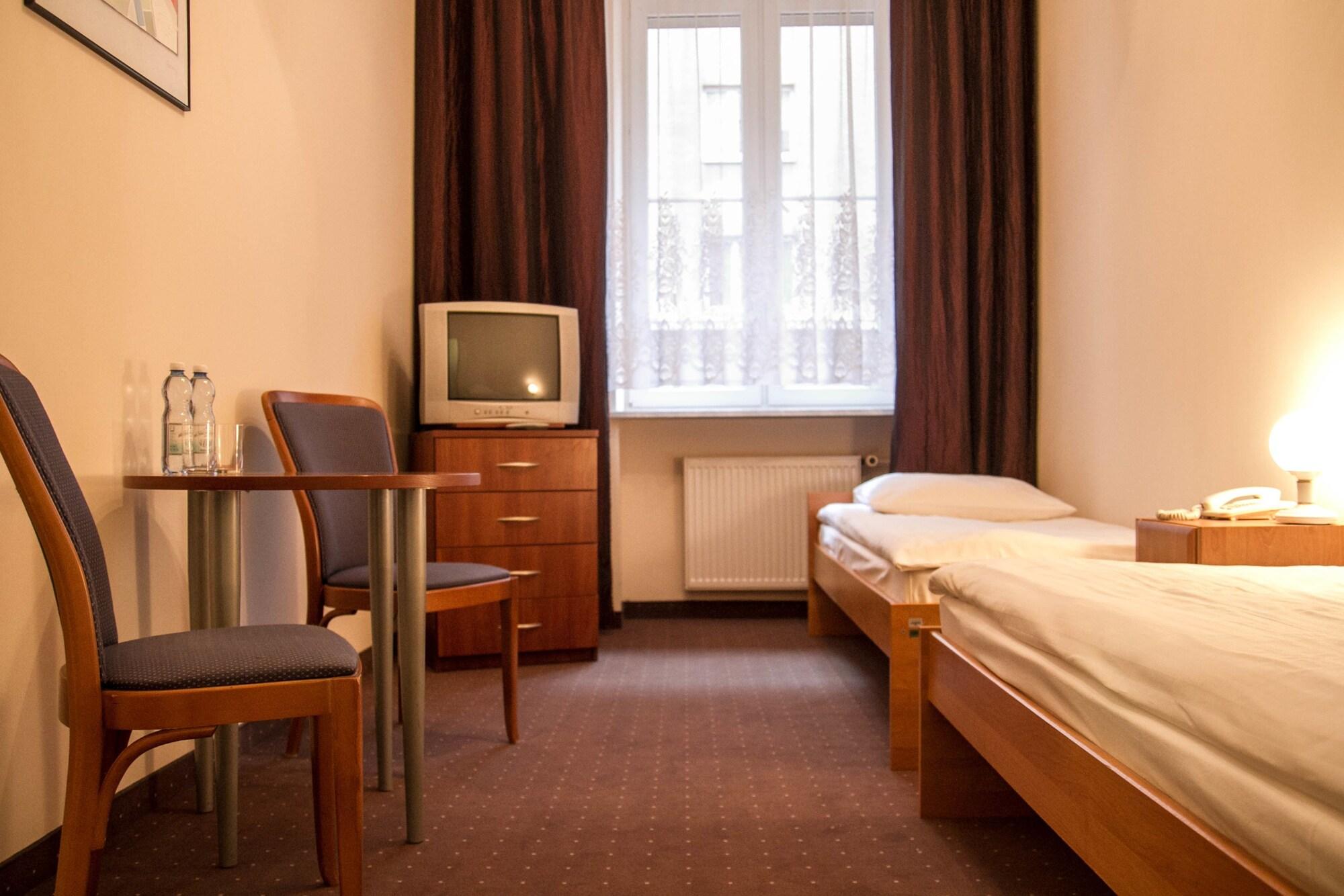 Hotel Mazowiecki Wow وارسو المظهر الخارجي الصورة