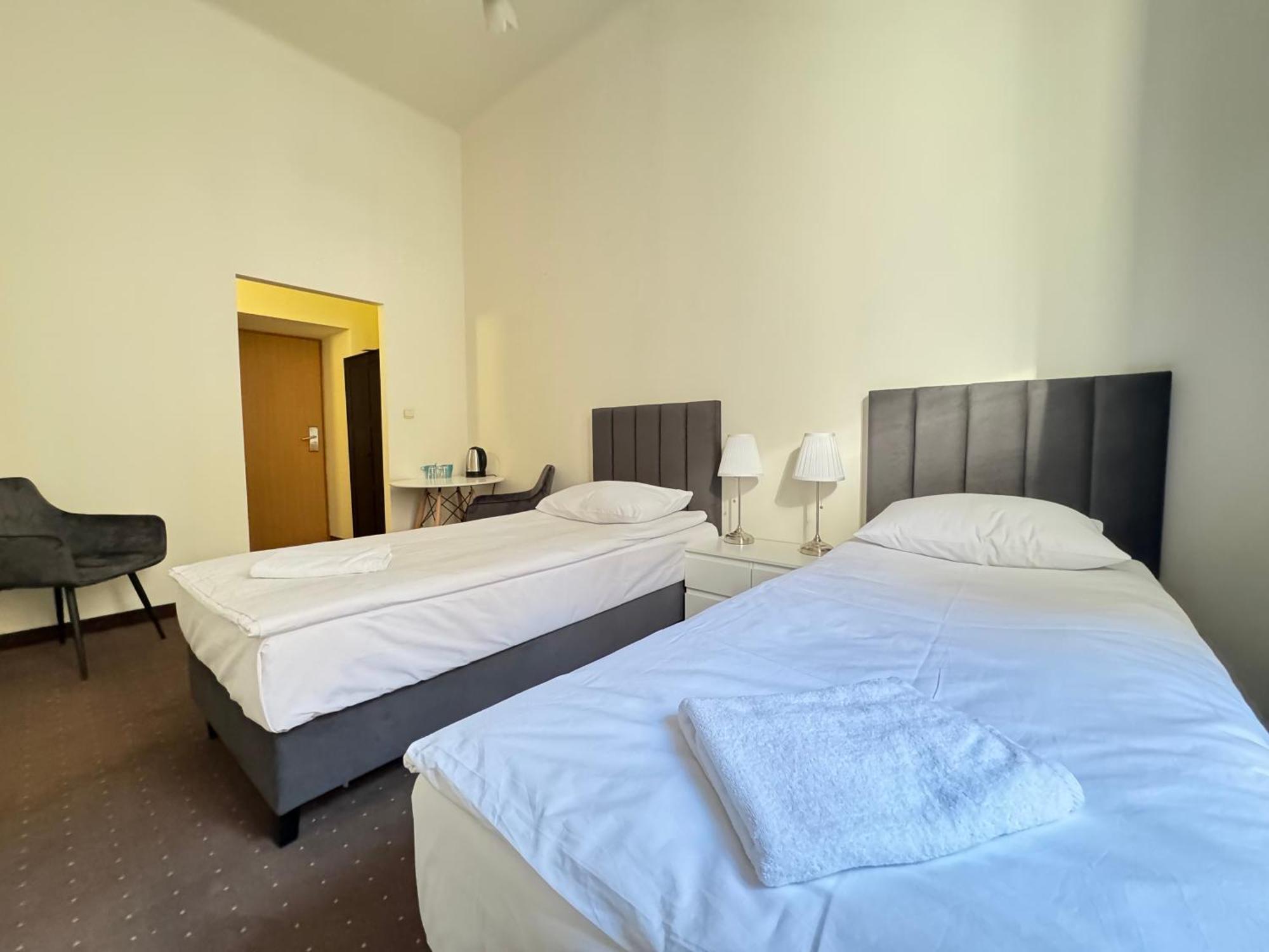 Hotel Mazowiecki Wow وارسو الغرفة الصورة