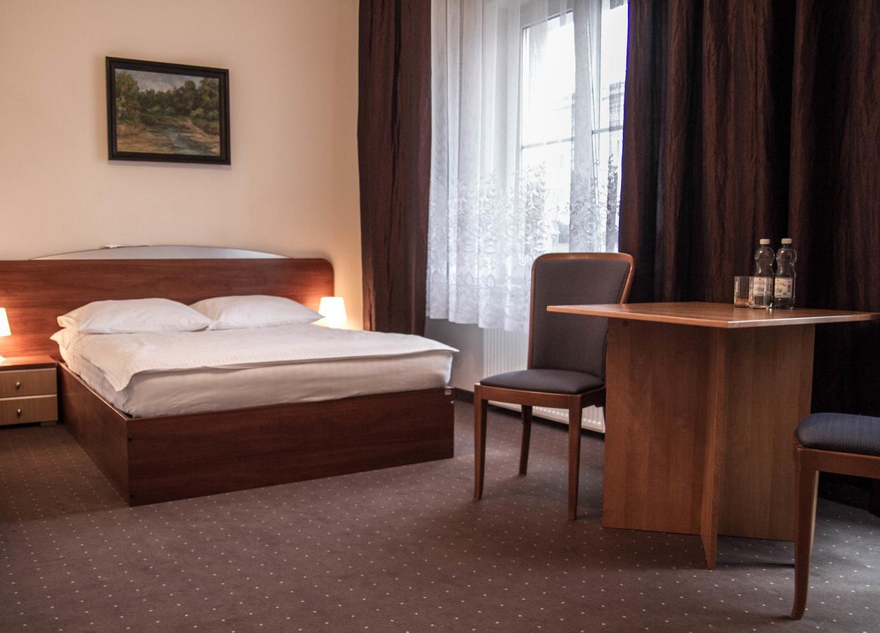 Hotel Mazowiecki Wow وارسو الغرفة الصورة