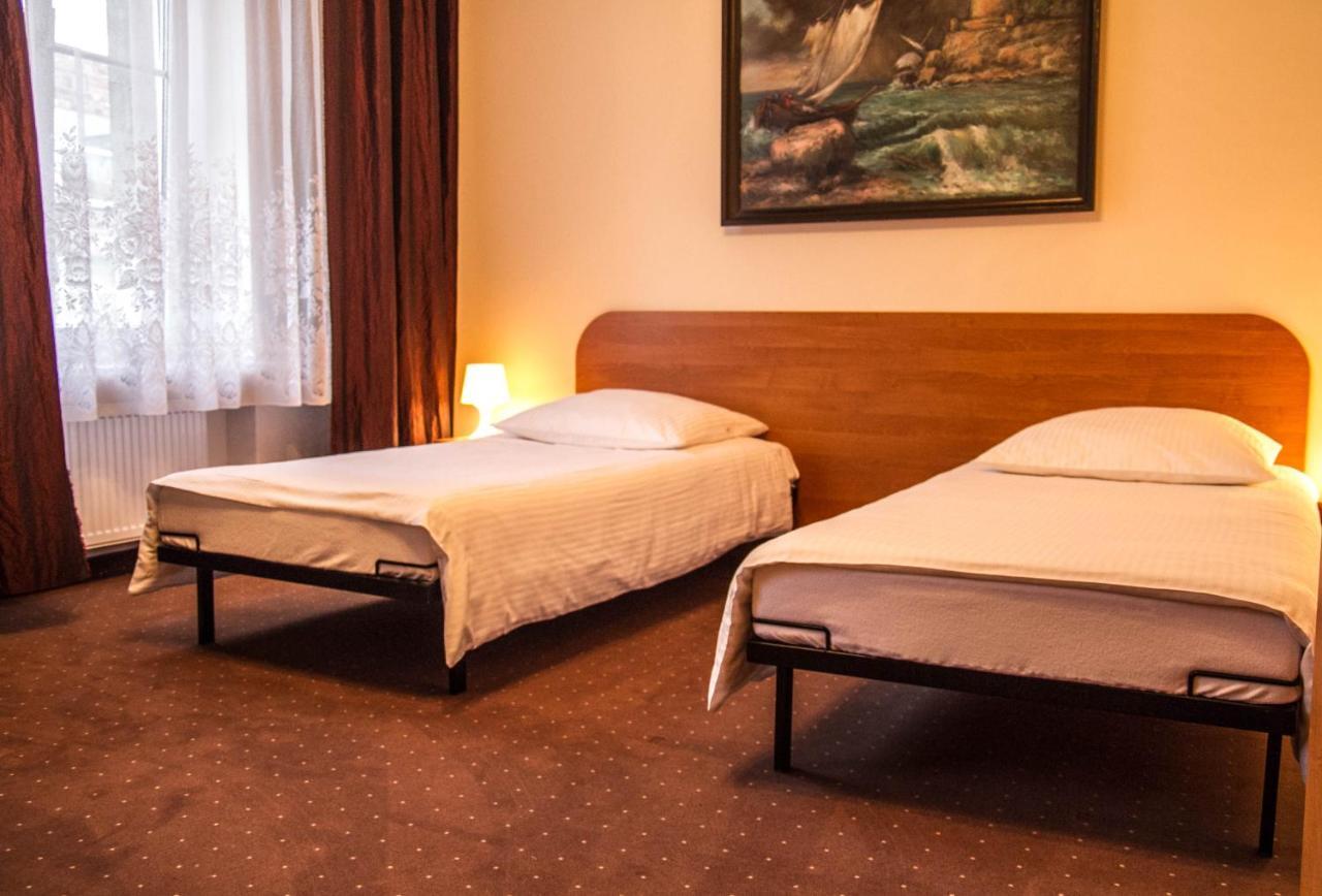 Hotel Mazowiecki Wow وارسو الغرفة الصورة
